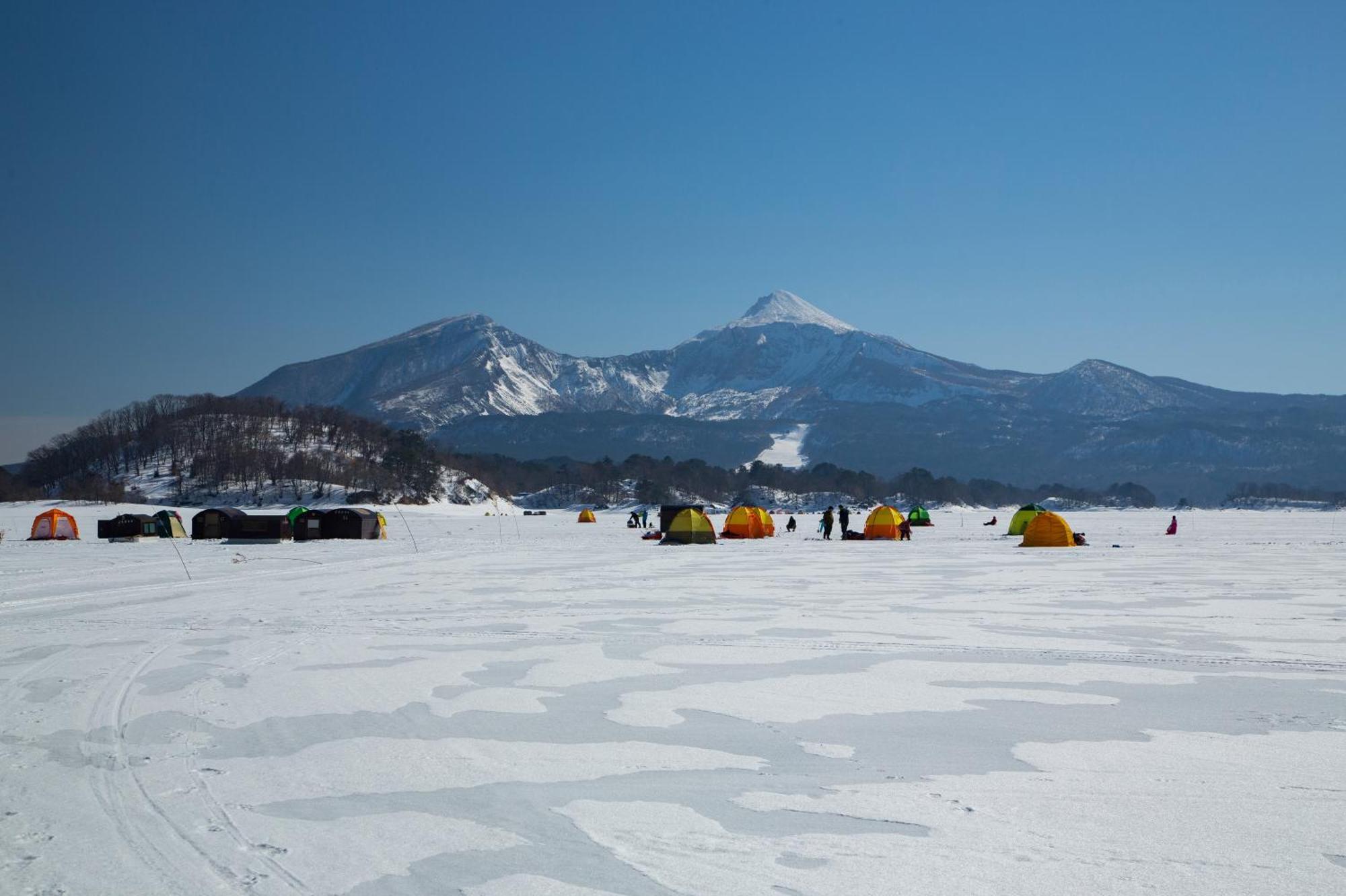 Urabandai Lake Resort Goshiki No Mori Kitashiobara Екстер'єр фото