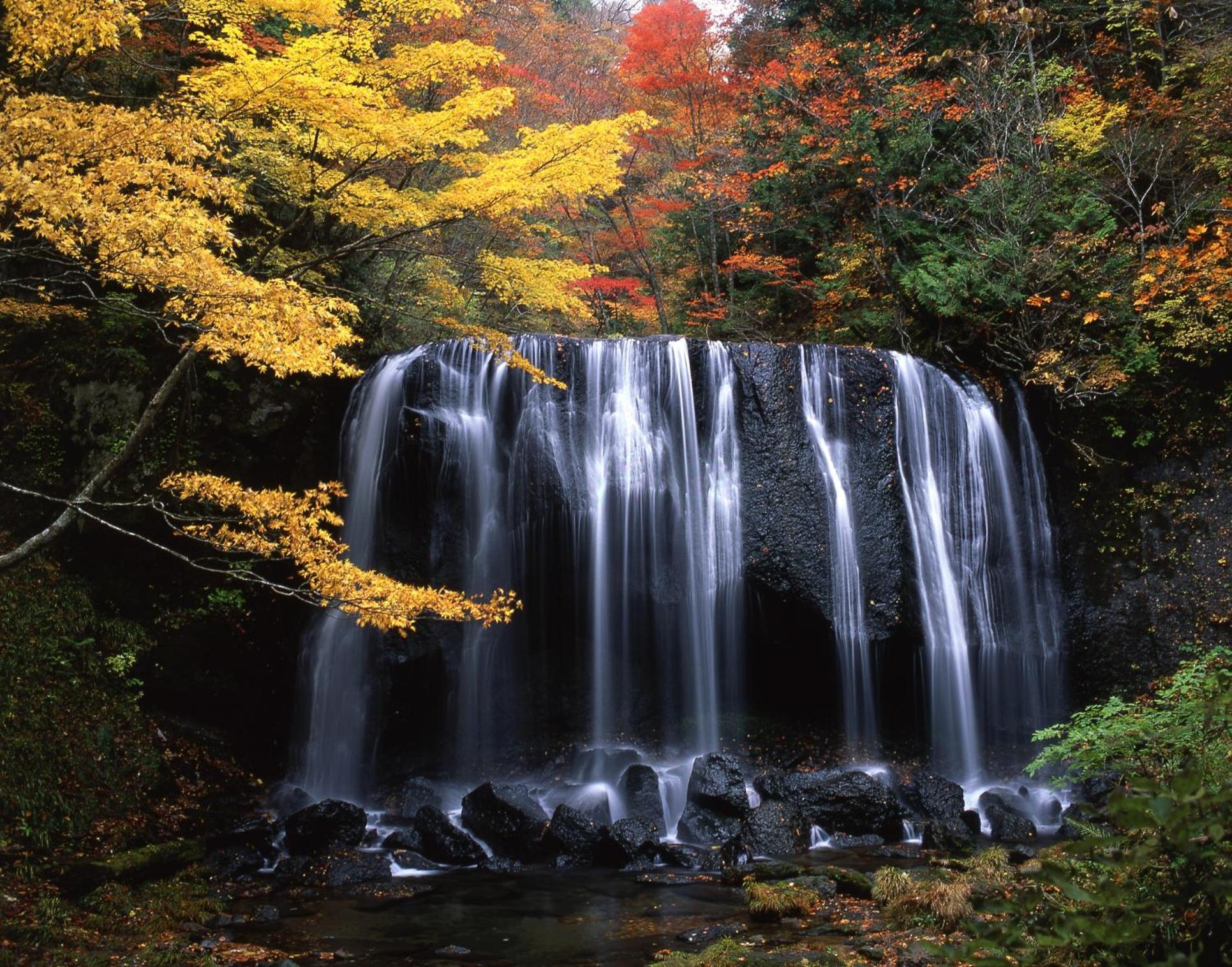 Urabandai Lake Resort Goshiki No Mori Kitashiobara Екстер'єр фото