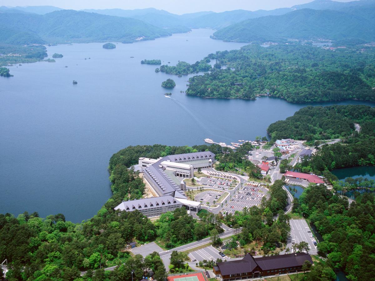 Urabandai Lake Resort Goshiki No Mori Kitashiobara Екстер'єр фото