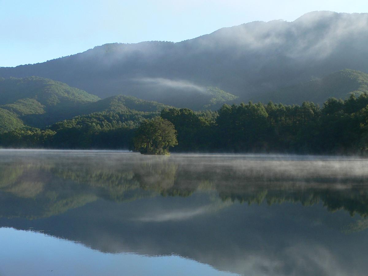 Urabandai Lake Resort Goshiki No Mori Kitashiobara Екстер'єр фото